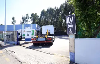 Más de 7.600 vehículos circulan sin la ITV en regla por las carreteras de Arousa
