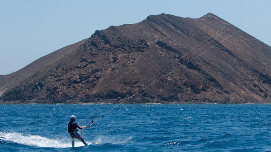 Pulido pasó el islote de Lobos para llegar a Fuerteventura.