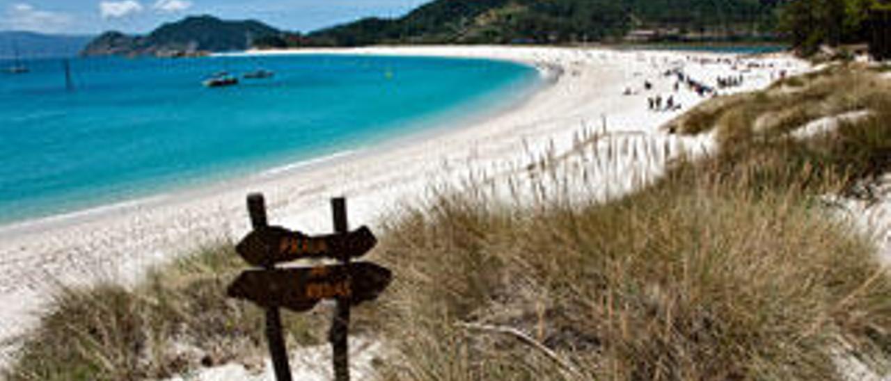 La playa de Rodas, en la isla del Monte Faro.