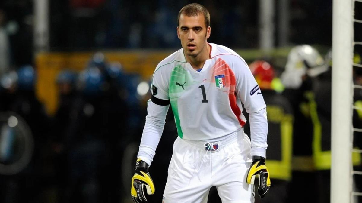 Viviano, exportero de fútbol profesional