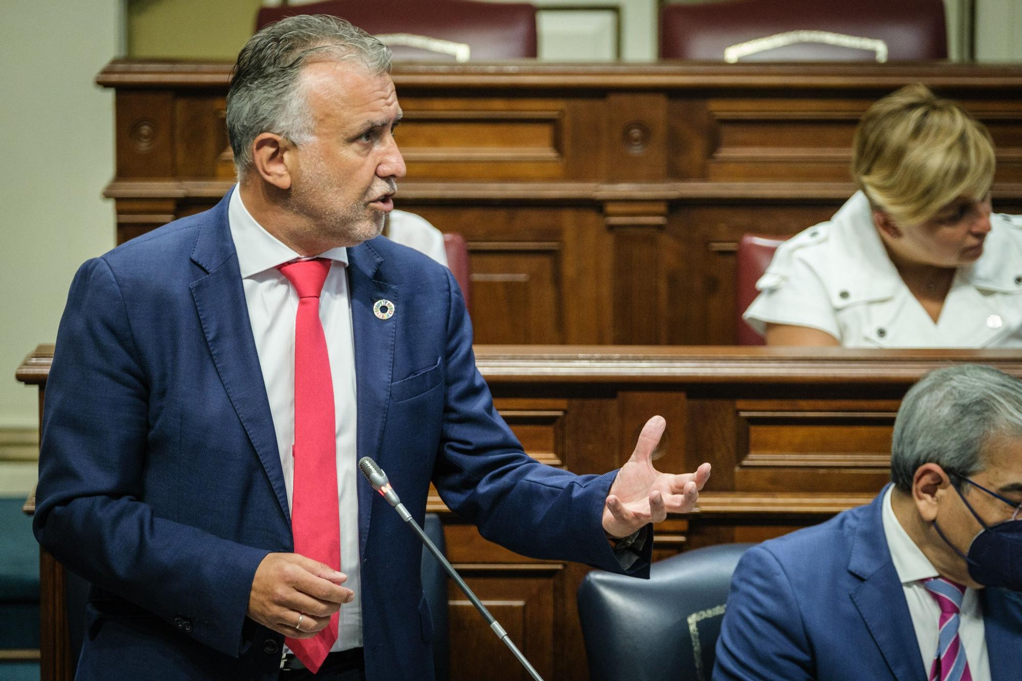 Pleno del Parlamento de Canarias 10.05.22