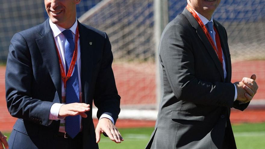 Luis Rubiales, junto al presidente de la FIFA, Gianni Infantino. |  // EFE
