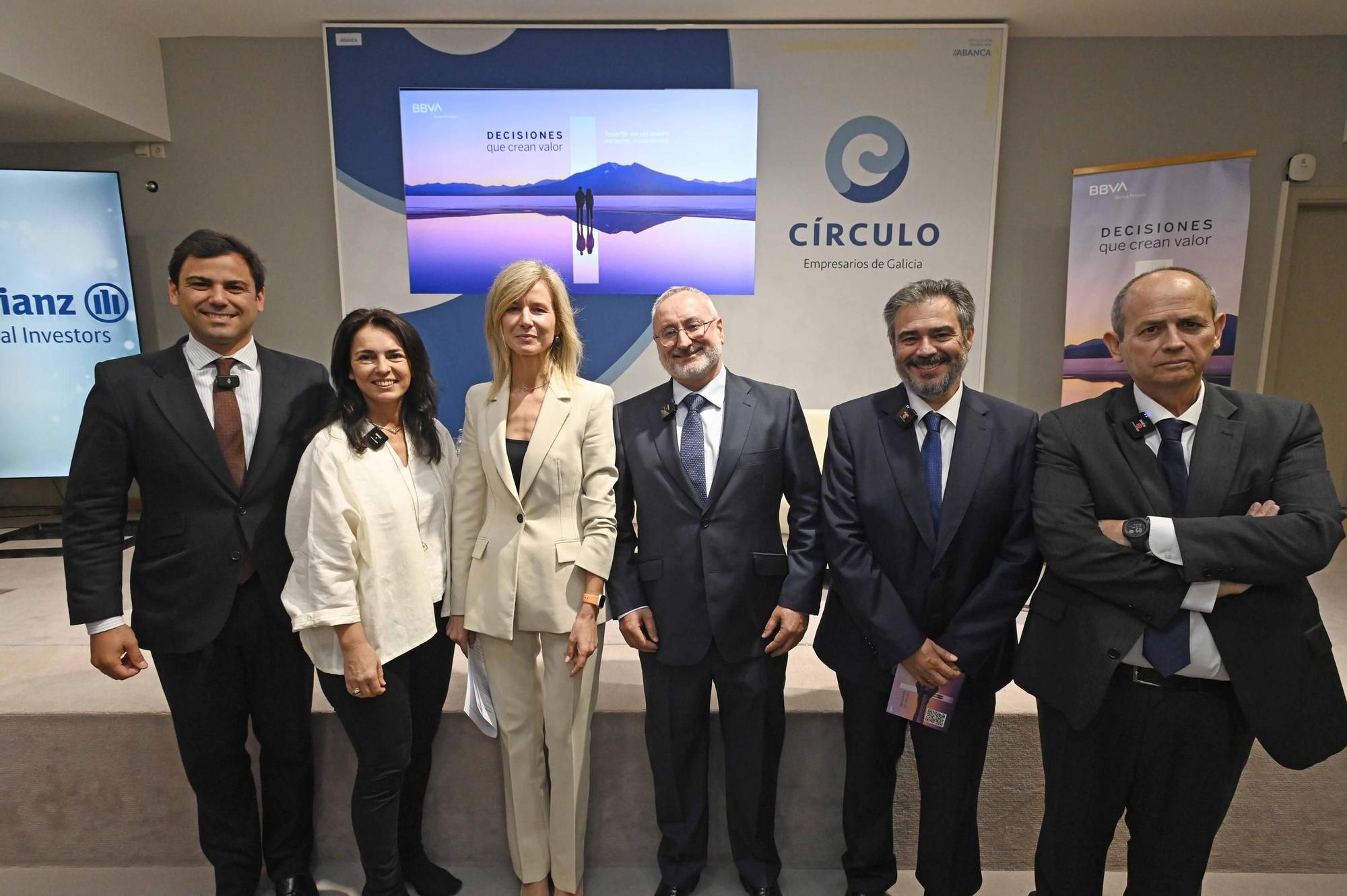 De izquierda a derecha, Juan Pedro Morenés (Allianz Global Investors), Marina Pérez (BBVA), María Borrás (presidenta Círculo de Empresarios de Galicia), Enrique de la Fuente (BBVA), Álvaro Manteca (BBVA) y José María Pardo (planificador patrimonial).