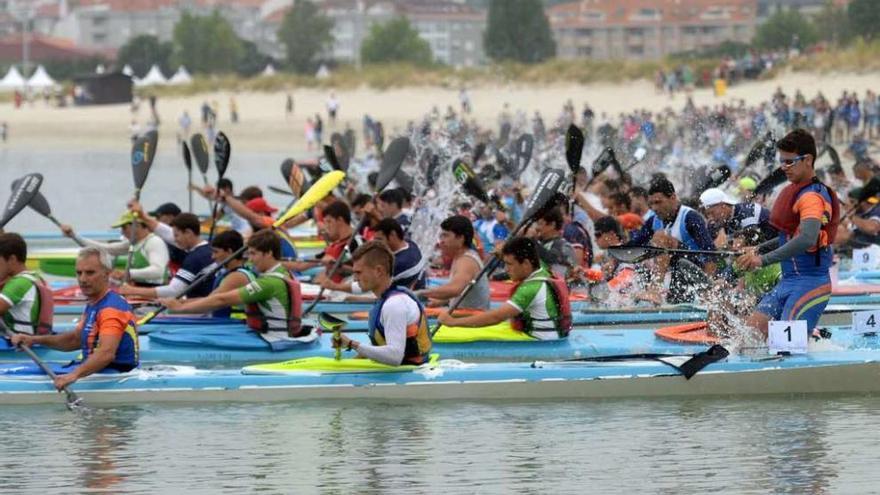 Un momento de la prueba celebrada en la ría de Pontevedra. // Noé Parga