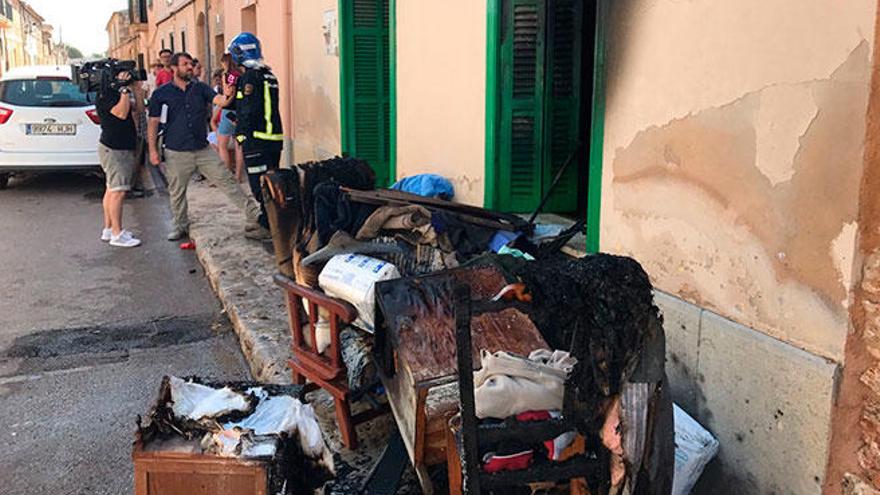 Rescatan a una anciana de 90 años al incendiarse su casa en Santa Maria