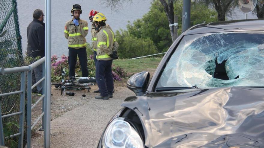 Un ciclista belga de 61 anys mor a Roses envestit pel darrere per un tot terreny