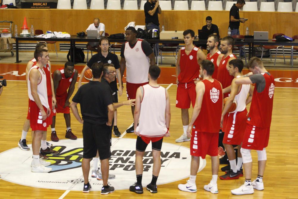 Entrenament del Bàsquet Girona a Fontajau