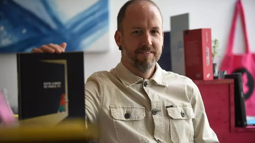 Isaac García Mainar: "Si un niño descubre que hay infinitos mundos en un libro, jamás dejará de leer"