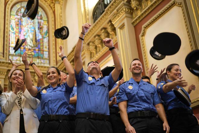 Toma posesión 30 nuevos agentes de la Policía Local Santa Cruz