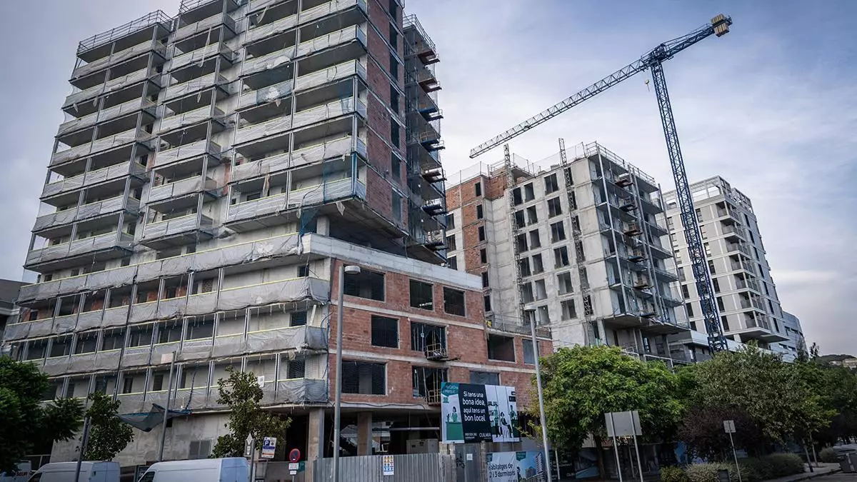 Los pisos de una sola habitación se abren paso en Barcelona: una de cada tres promociones de obra nueva ya los incluyen