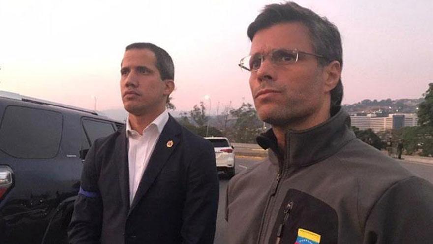 Guaidó asegura contar con el apoyo de los militares para echar a Maduro