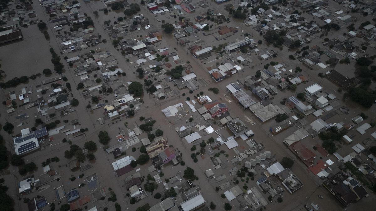 Brasil intenta contener la tragedia provocada por las inundaciones