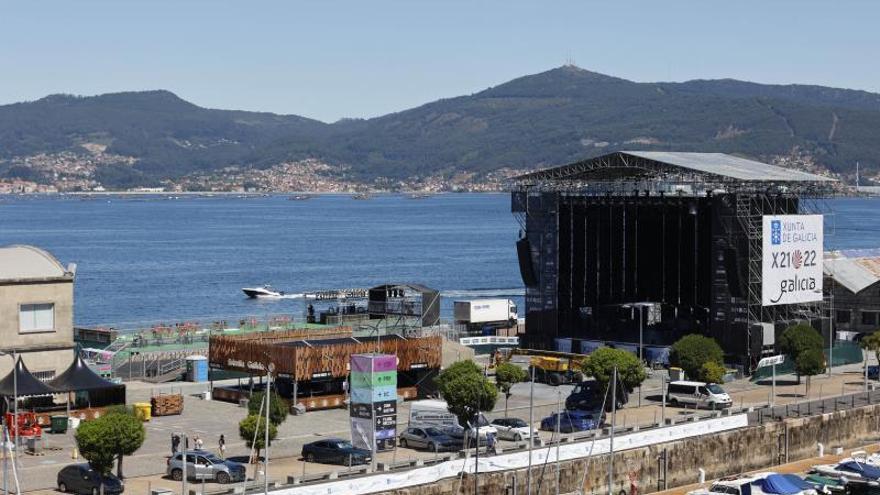 Vista del escenario del festival en el Muelle de Trasatlánticos