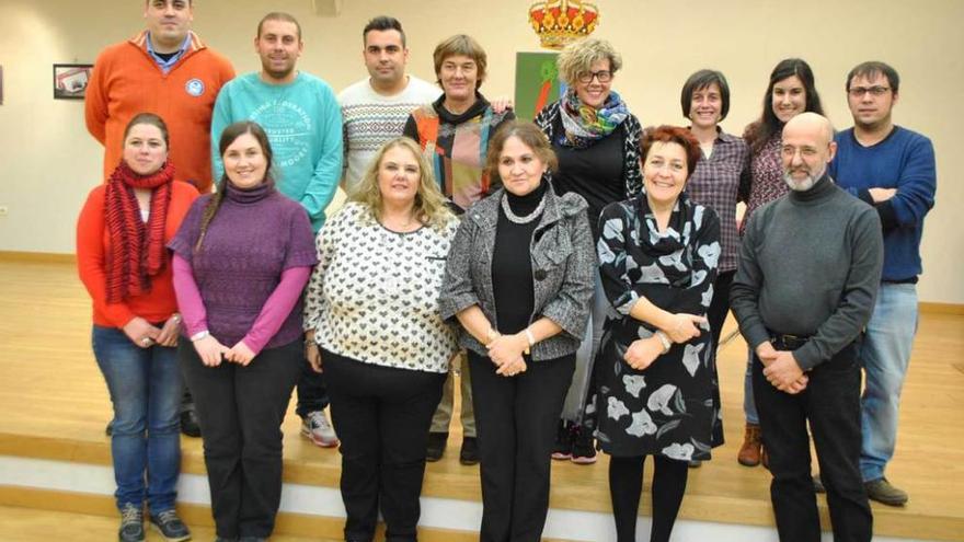 Una docena de alumnos culmina el curso de lengua y cultura del Navia-Eo