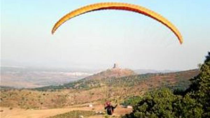 Nuevo exito a nivel nacional de extremadura en parapente