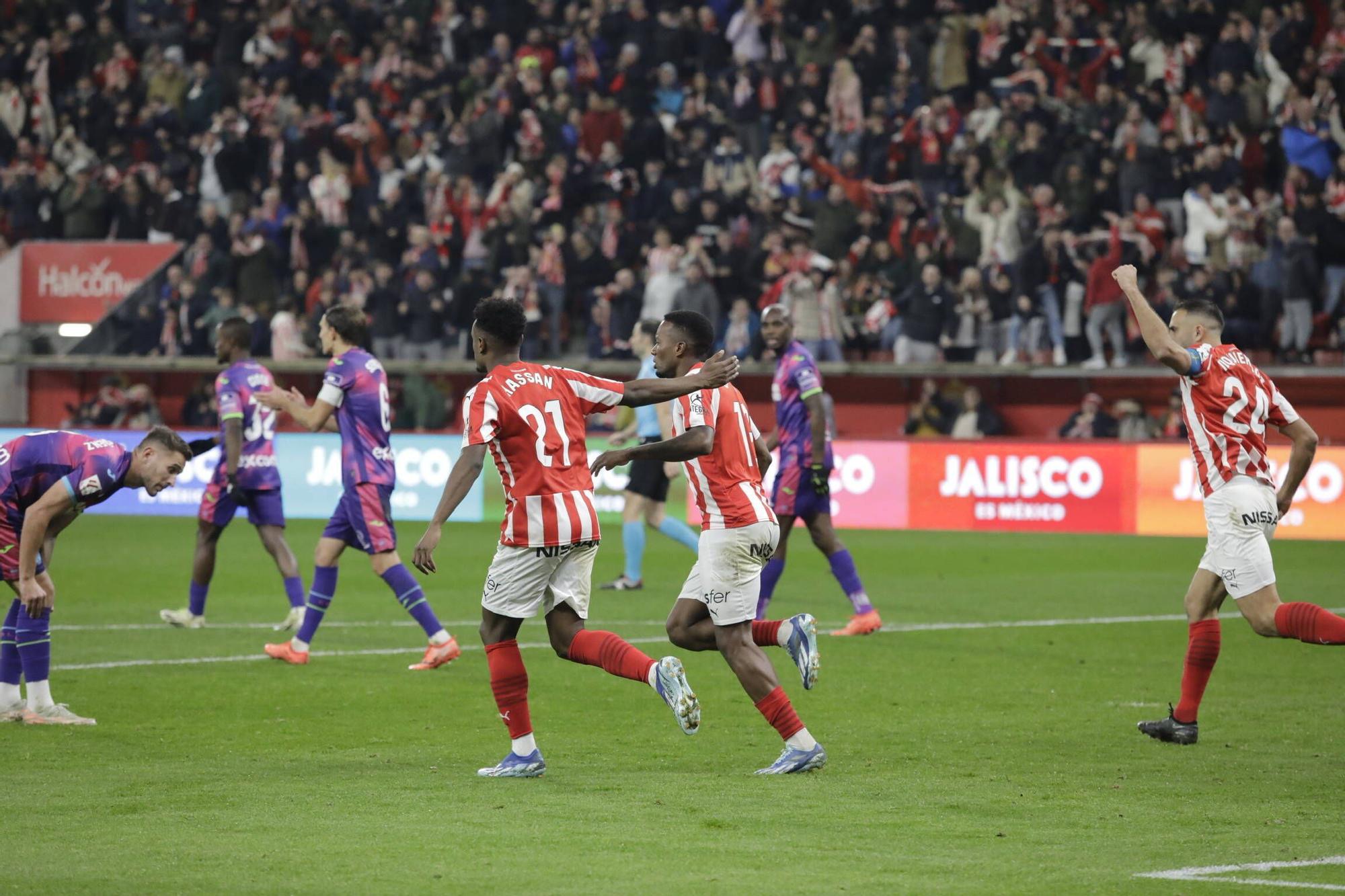 El partido entre el Sporting y el Leganés, en imágenes