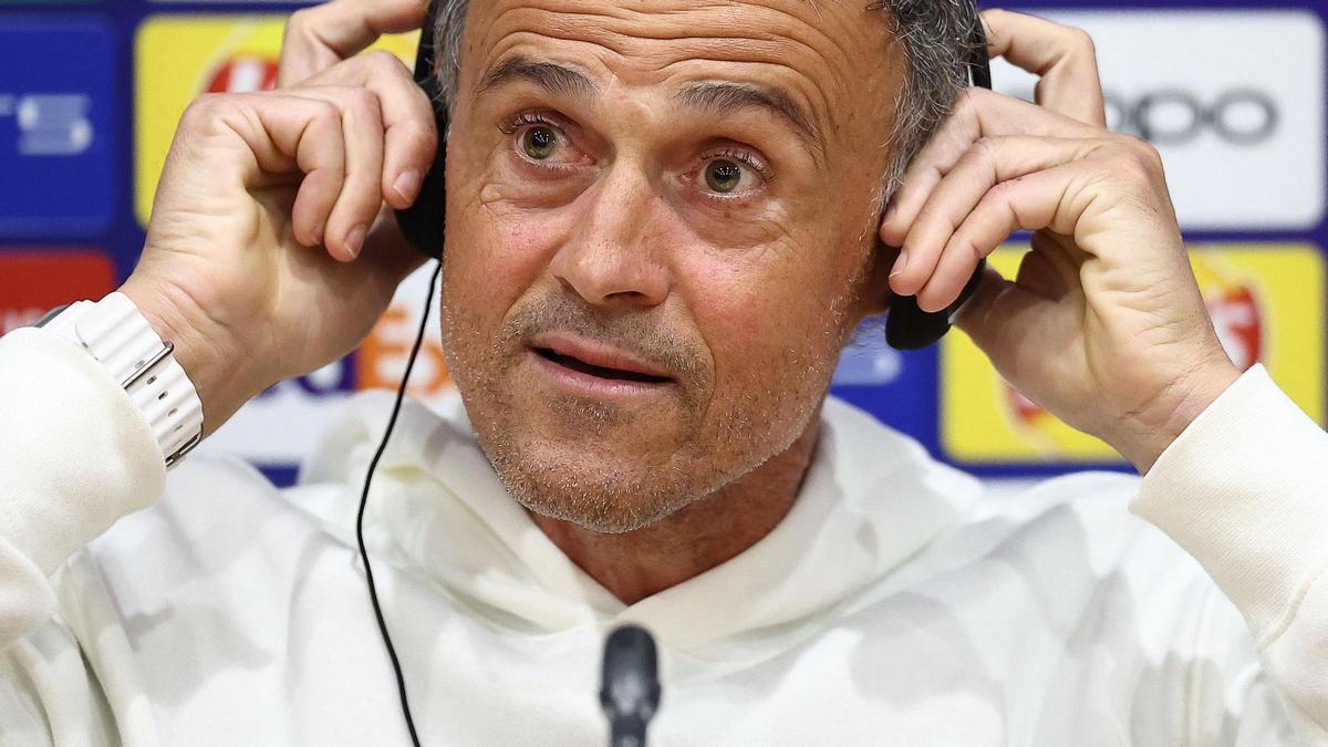 Luis Enrique, en la rueda de prensa en Montjuïc previa al Barça-Paris SG.