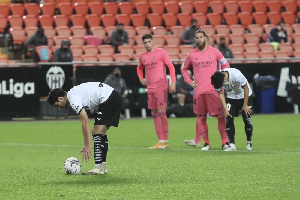 Las mejores imágenes del Valencia CF - Real Madrid