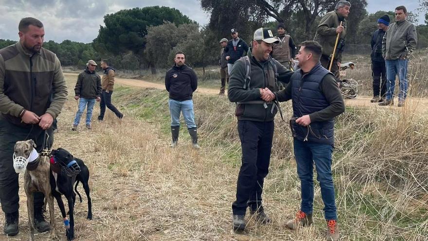 El enganche entre Valmoro y Rayo Vezdemarbán