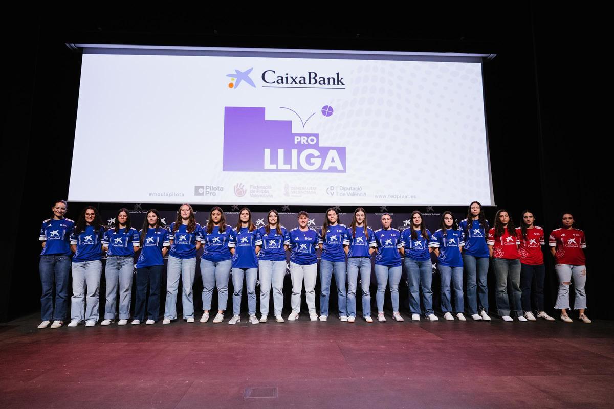 Les integrants de la Lliga de raspall.