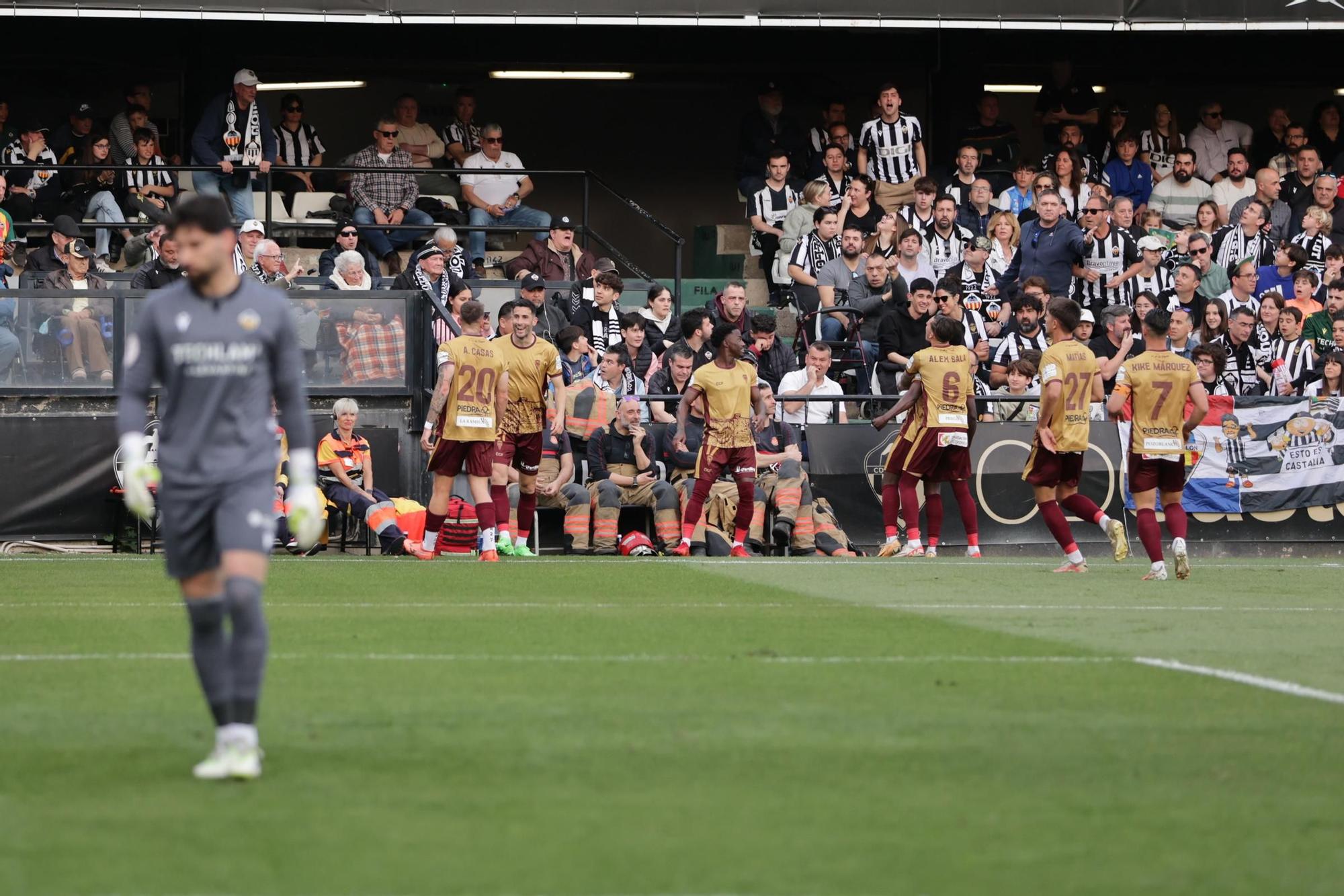 Castellón-Córdoba CF: las imágenes del partido en Castalia