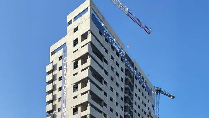 El nuevo barrio de Palmas Altas estrena la torre de viviendas más alta de Sevilla: hasta 16 plantas con 73 pisos