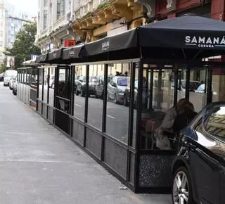Urbanismo justifica que las terrazas ocupen aparcamientos para disminuir el uso del coche