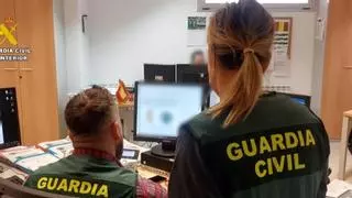 Máxima alerta de la Guardia Civil por la nueva estafa que está robando datos bancarios en toda España: te llega este mensaje, el timo ha comenzado