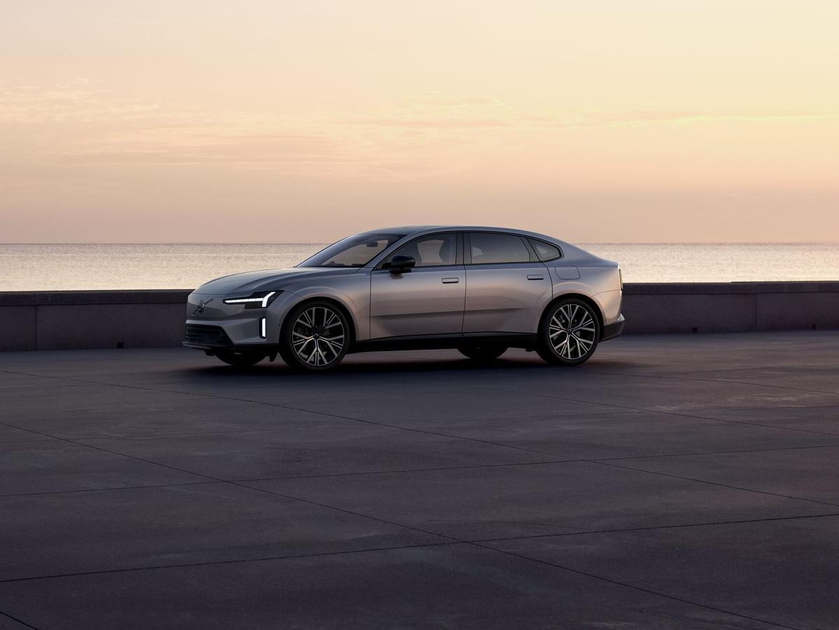 Volvo ES90: cuando el confort se mide en silencio