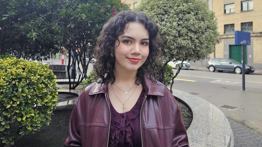 Áfrika Mortera, la mierense de 15 años elegida por Amancio Ortega para estudiar en EE UU: "Me gustaría ser profesora y contar esta experiencia a mis alumnos"