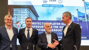 Una demanda contra la FIFA podria afectar 100.000 futbolistes