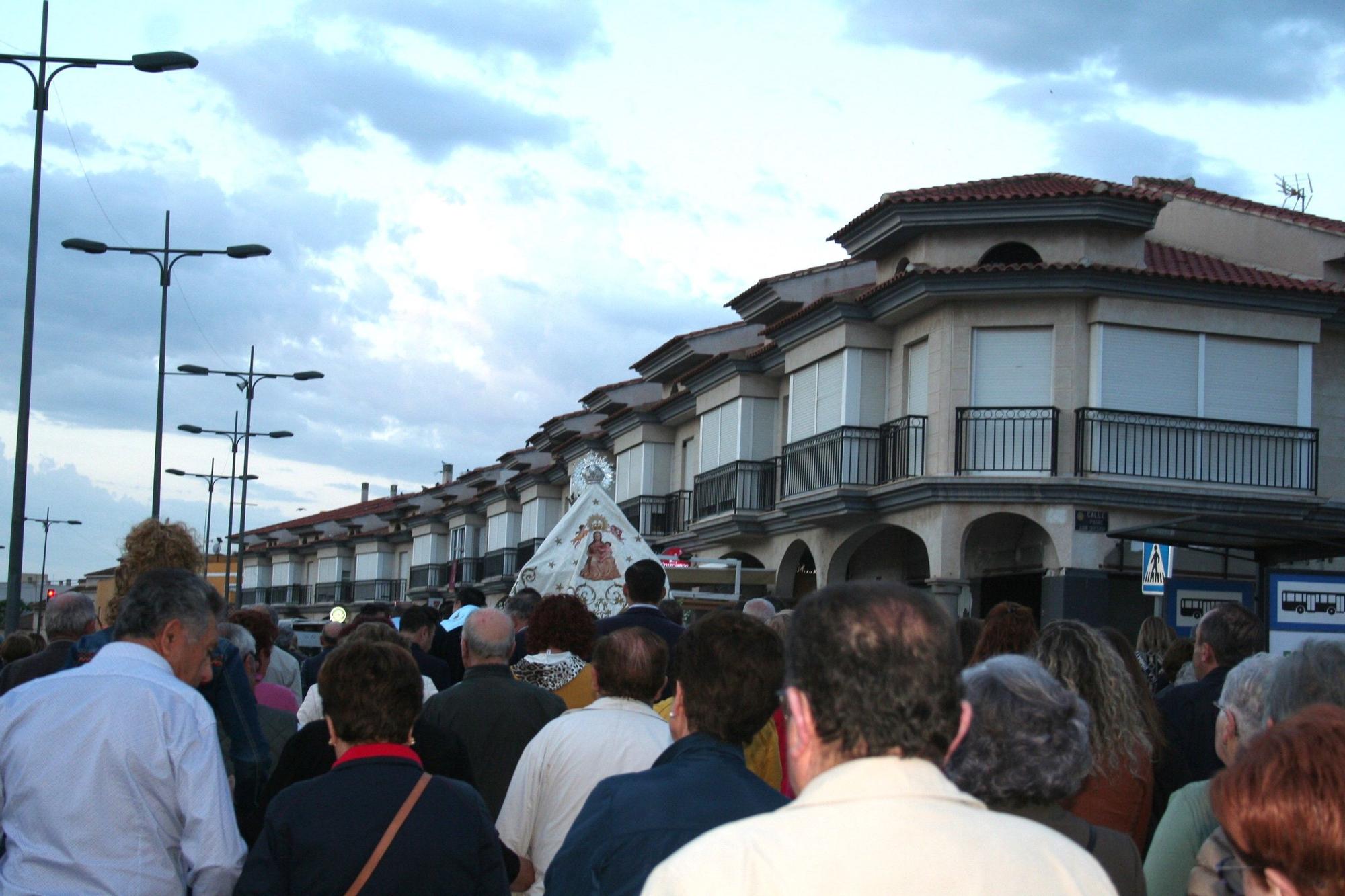 La Patrona de Lorca sale en procesión por el convento