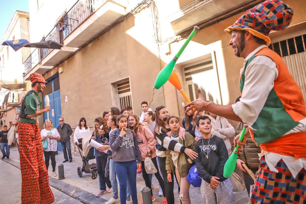 Orihuela rescata su pasado en su tradicional Mercado Medieval