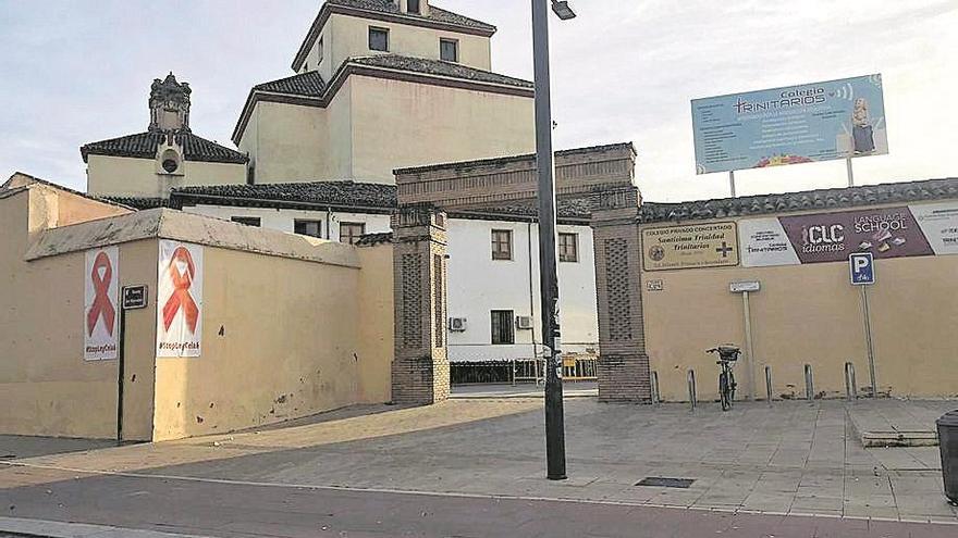 Dos minutos de silencio por la concertada