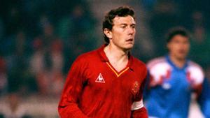 Emilio Butragueño, capitán de la selección española el día de la derrota en París contra Francia, en febrero de 1991.