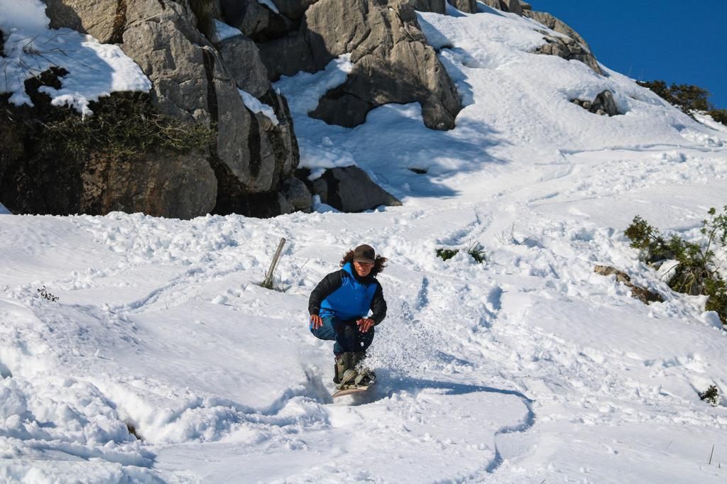 Mit dem Snowboard in der Tramuntana auf Mallorca – großer Spaß mit traumhaftem Ausblick