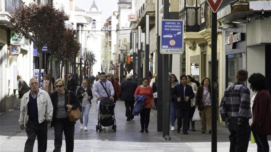 El pequeño comercio rechaza las alegaciones de Badajoz y Cáceres para abrir 16 festivos