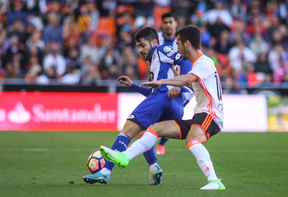 El Dépor cae con claridad en Mestalla