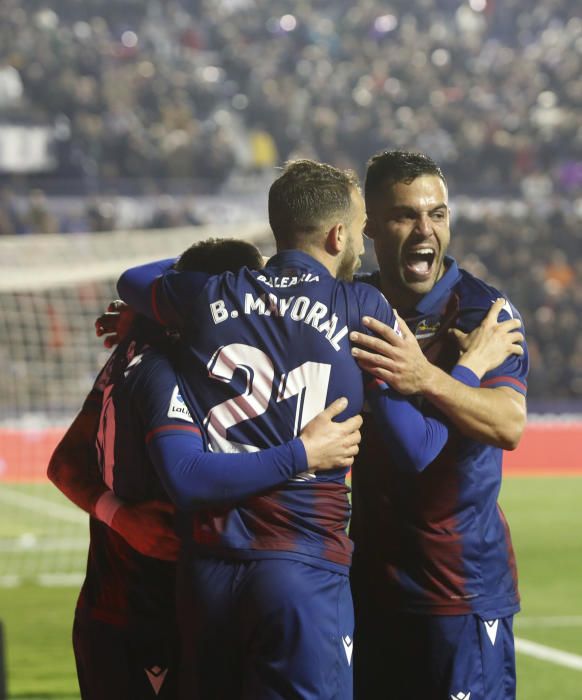 Las mejores imágenes del Levante UD - Real Madrid