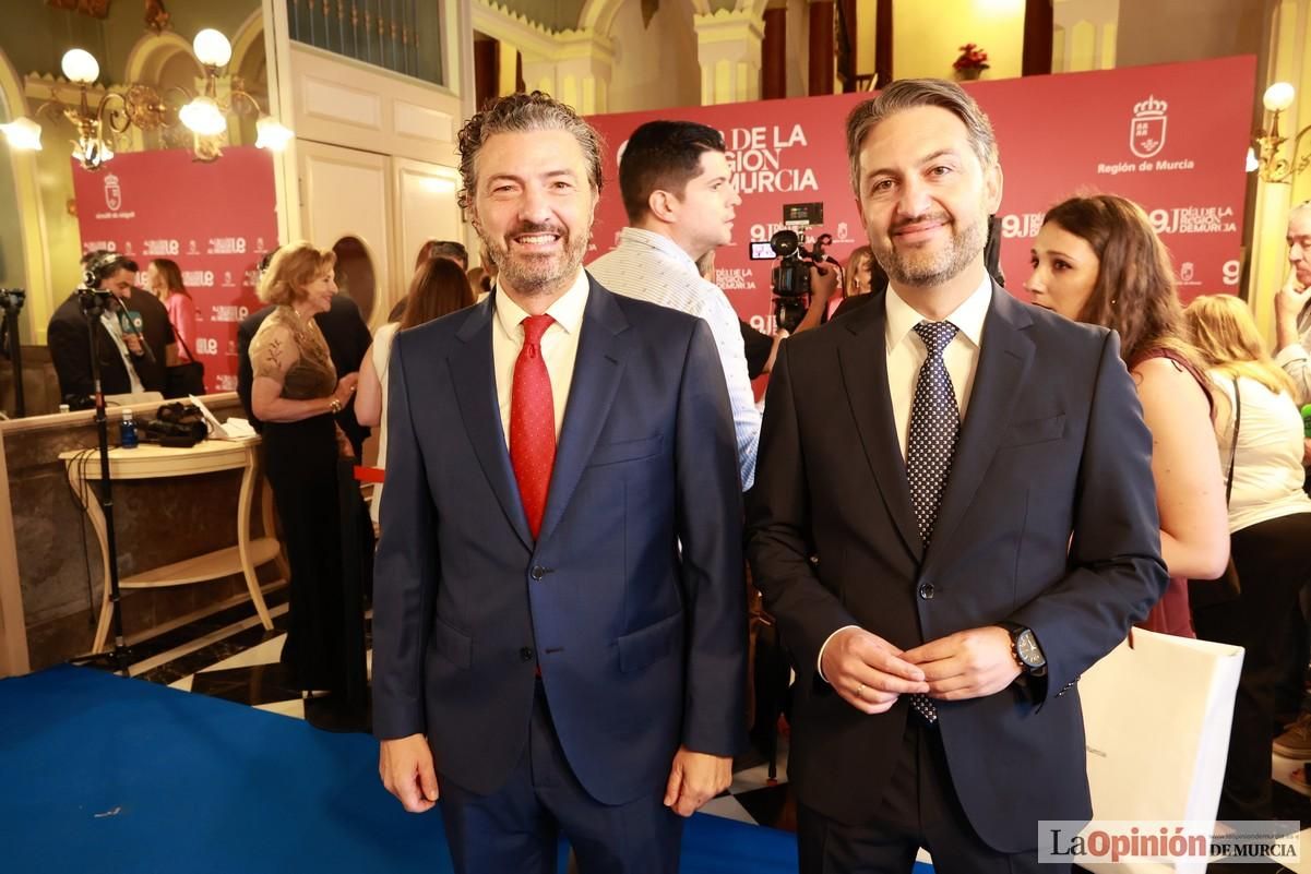 Así ha sido el acto institucional del Día de la Región de Murcia en el Teatro Romea
