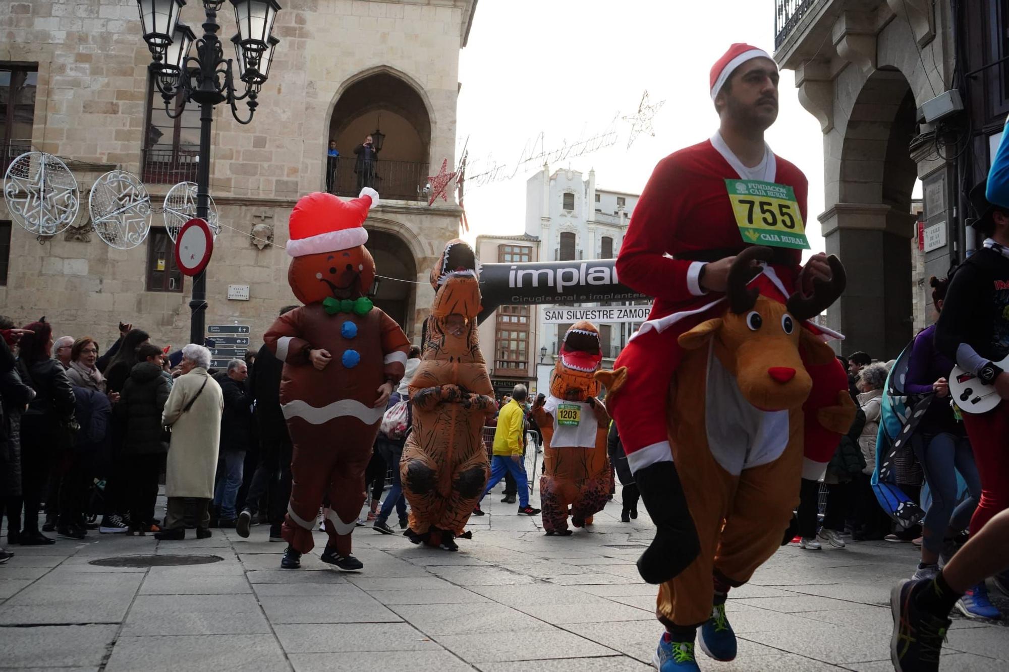 GALERÍA | Así ha sido la San Silvestre Zamorana de 2022