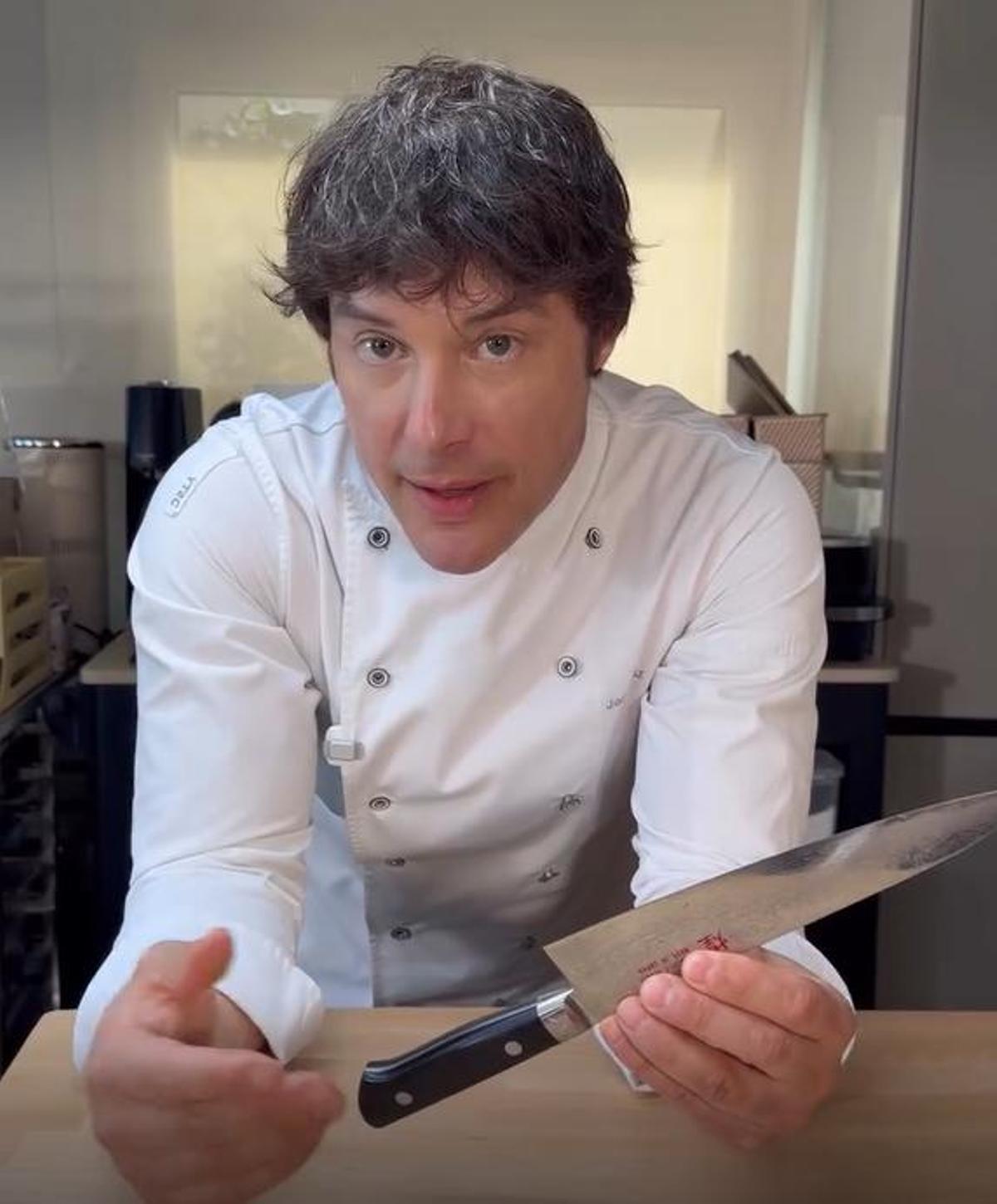Práctica, precisión y control: Jordi Cruz desvela la técnica perfecta para dominar el cuchillo.