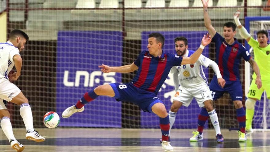 Maxi Rescia, en el partido contra el Fútbol Emotion Zaragoza