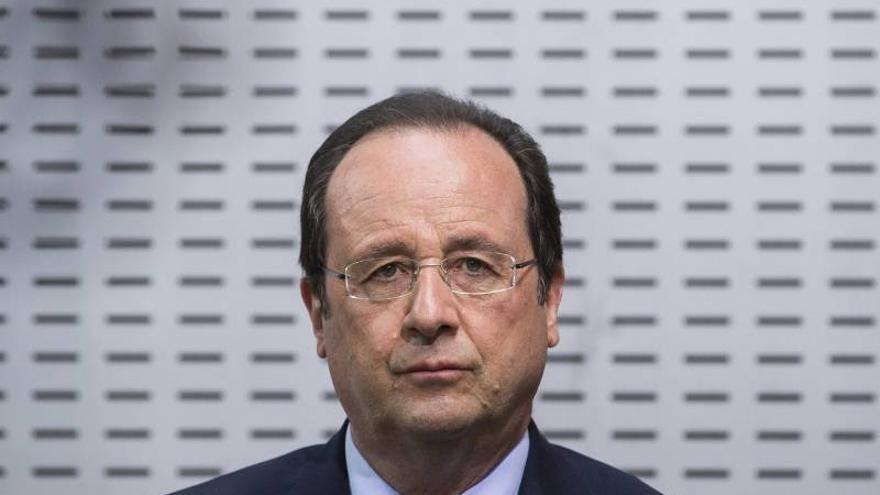 Hollande reconoce que no valoró suficiente la gravedad de la crisis