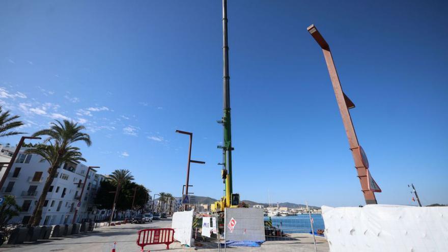 Imagen de archivo de unas obras en la dársena de Levante. | MARCELO SASTRE