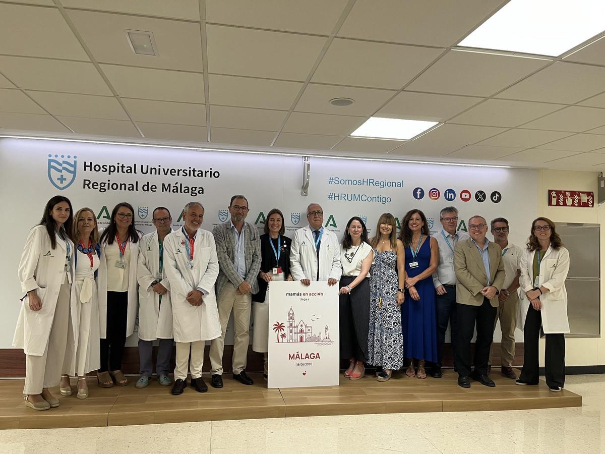 El Materno Infantil presenta la incorporación de Mamás en Acción para acompañar a menores hospitalizados.