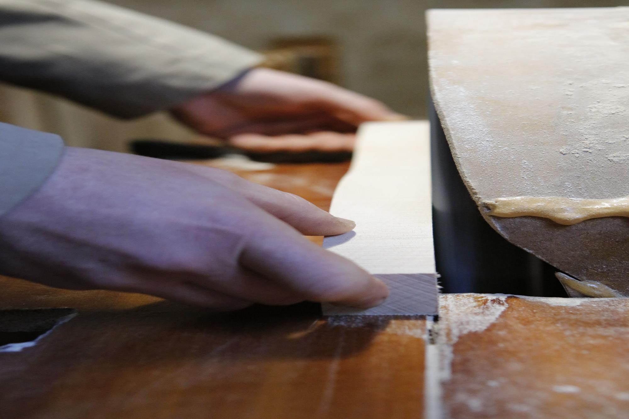 Zu Besuch beim Traditionsbetrieb für Schaukelstühle auf Mallorca, Balancins Gelabert in Manacor