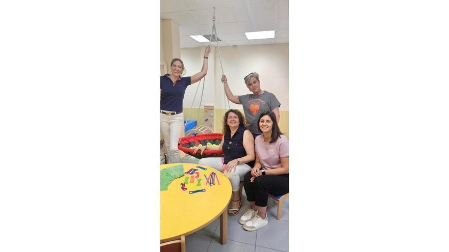 ¿Pelotas de tenis en las sillas? La iniciativa de un AMPA de Benavente para ayudar a alumnos con TDAH y TEA