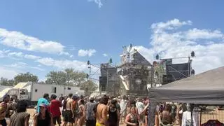 Así es por dentro la rave ilegal de La Granja: "Somos la última juventud libre de Europa"