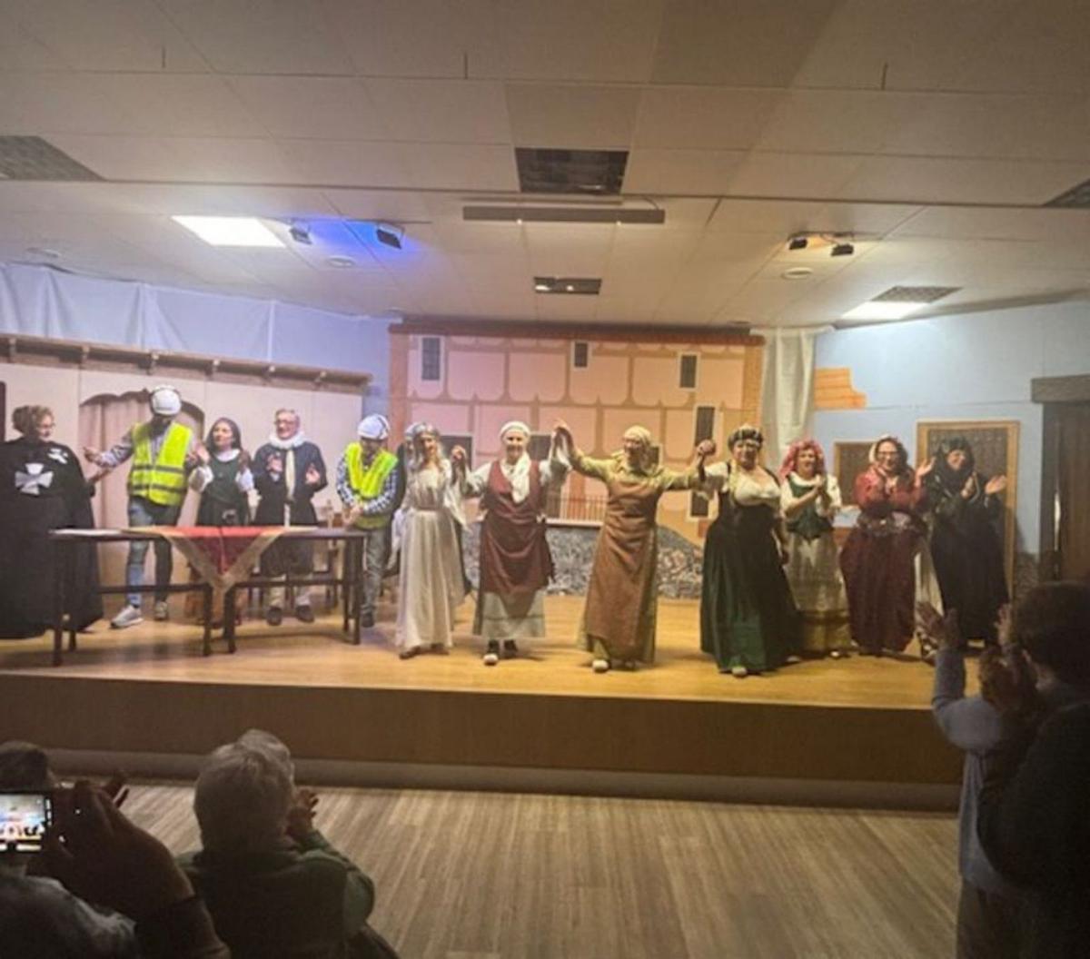 El grupo de teatro mostró todo su talento.